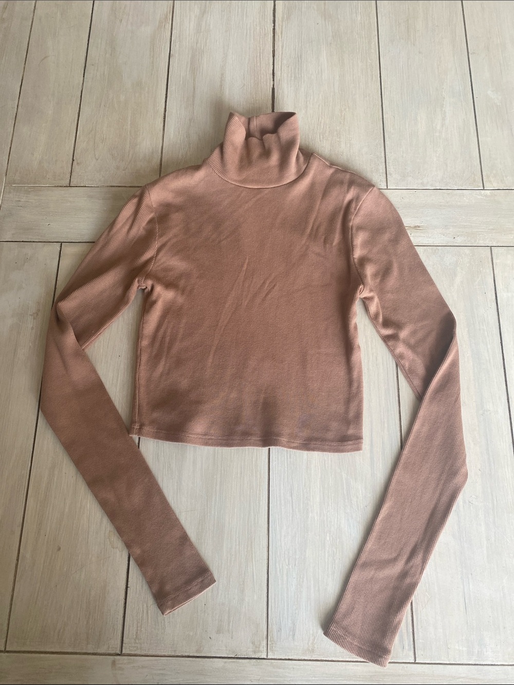 Reformation Tan Ribbed Basic Cropped Turtleneck Small